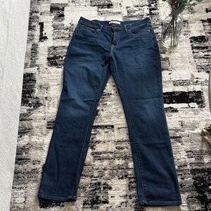 Levi's Dark Blue Straight Leg Women's Jeans